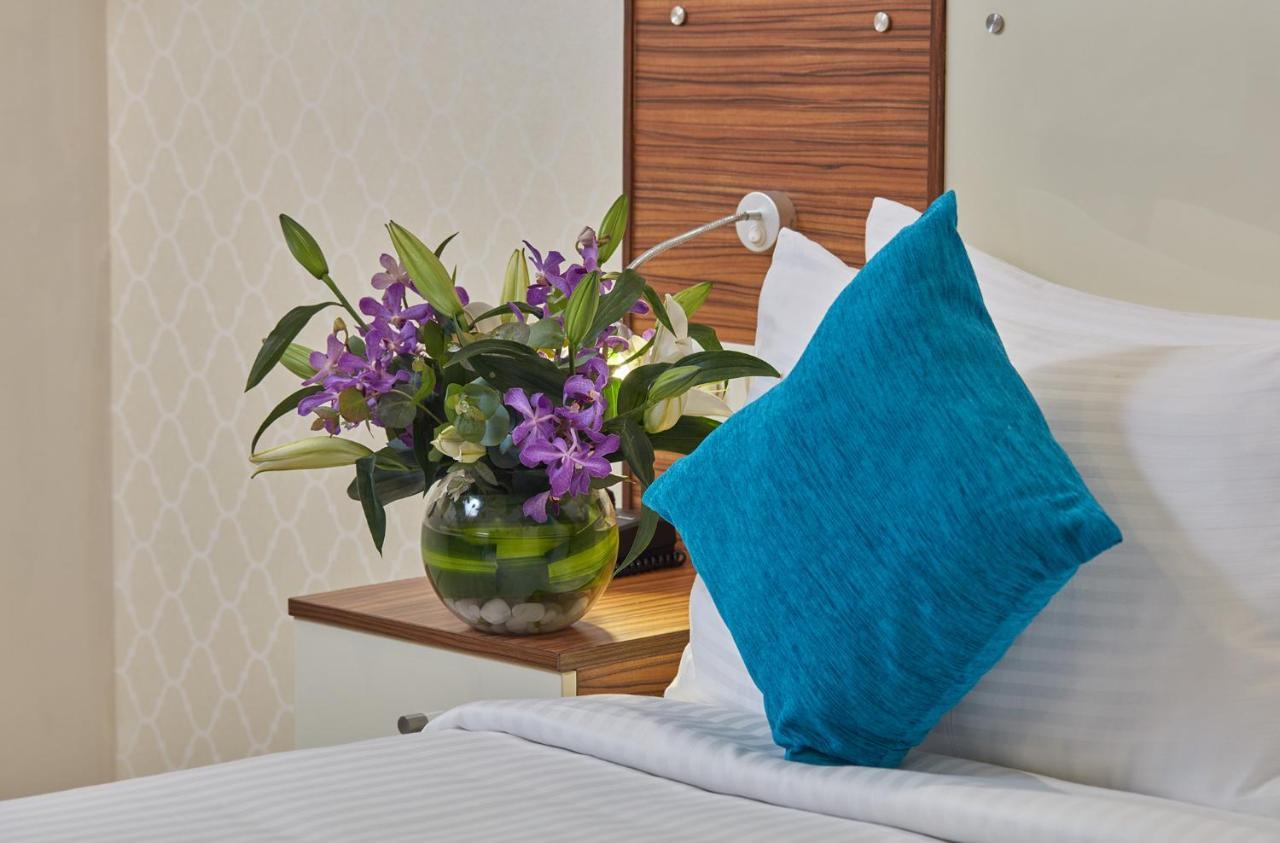 Regenta Inn Indiranagar By Royal Orchid Hotels Bangalore Exterior foto